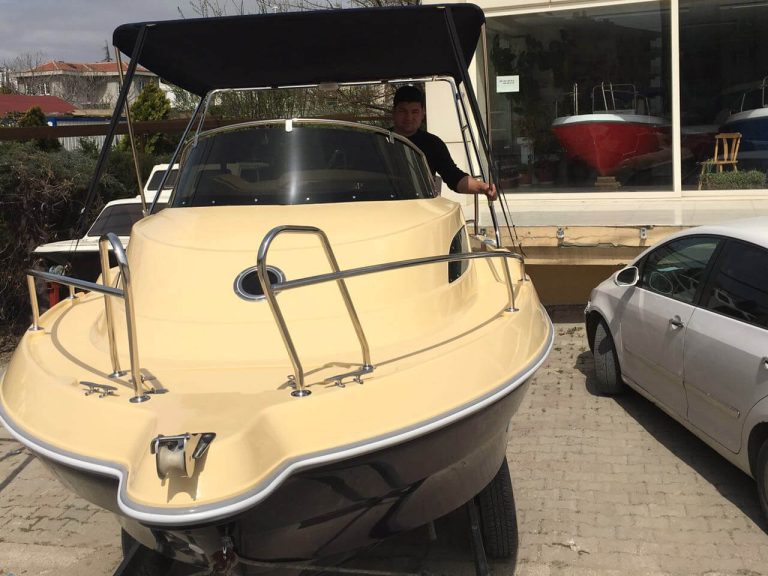 520CC Cabin Cruiser — 9