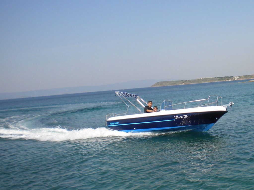 575G Gezi Teknesi — 1