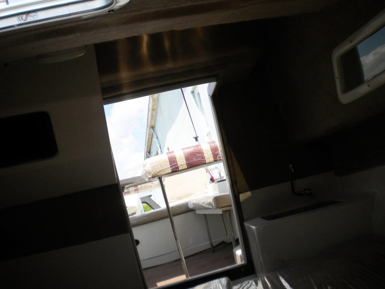 600CC Cabin Cruiser — 19
