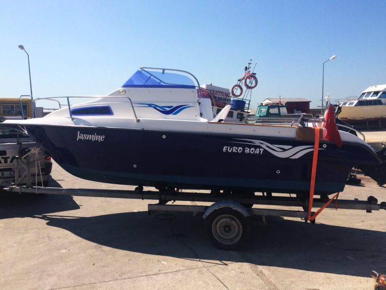 600CC Cabin Cruiser — 3