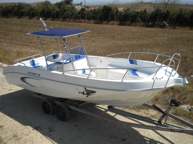 700C Center Console — 13