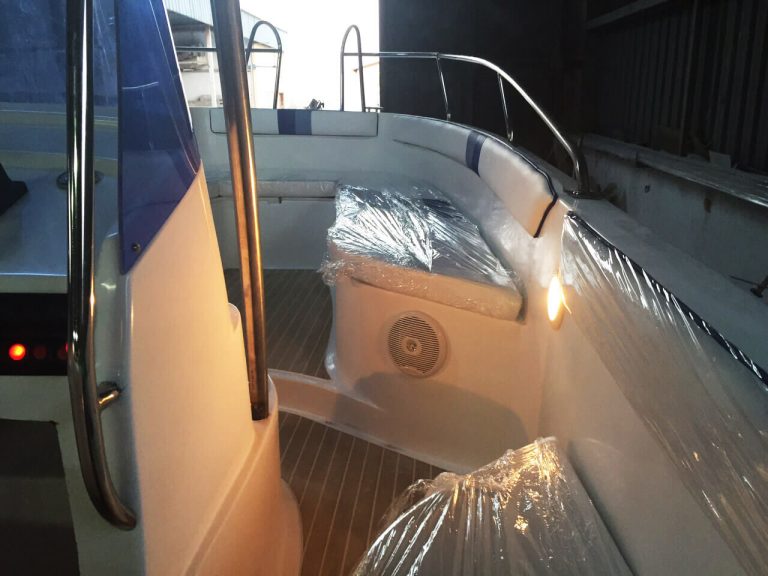 700C Center Console — 14