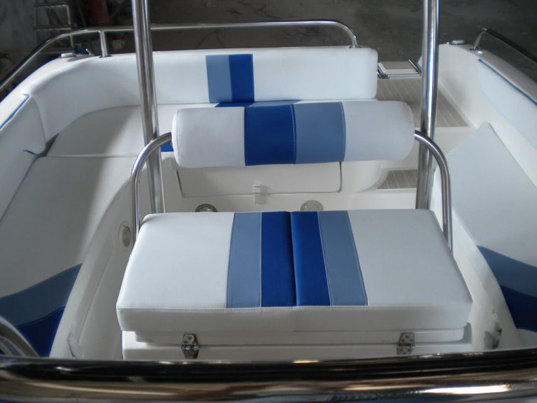700C Center Console — 19