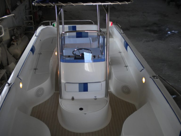 700C Center Console — 23