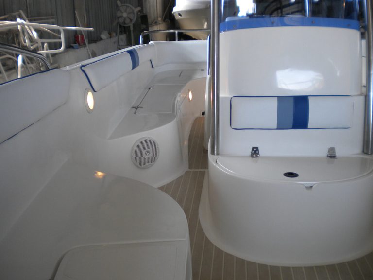 700C Center Console — 24