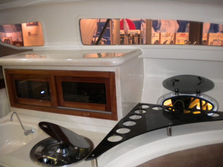 850CC Cabin Cruiser — 6