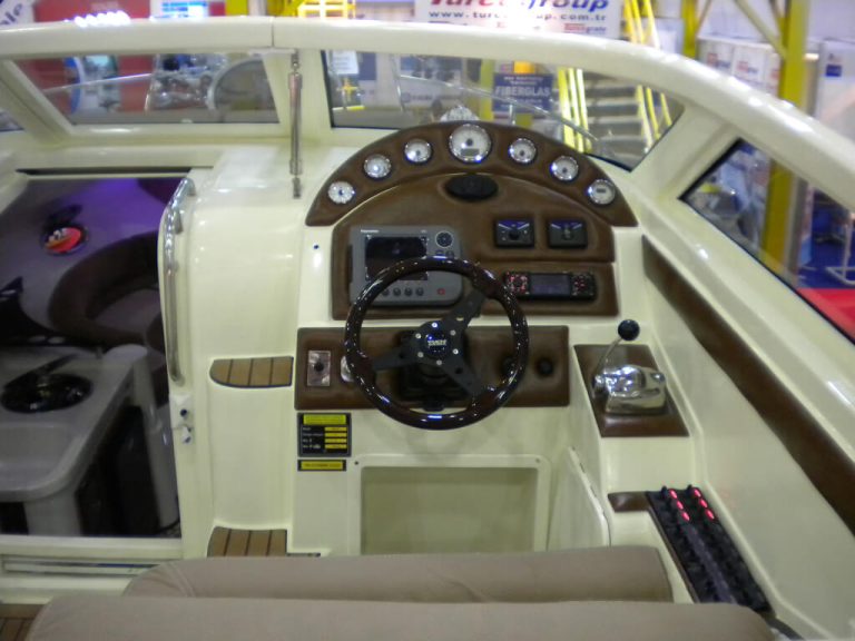 850CC Cabin Cruiser — 8